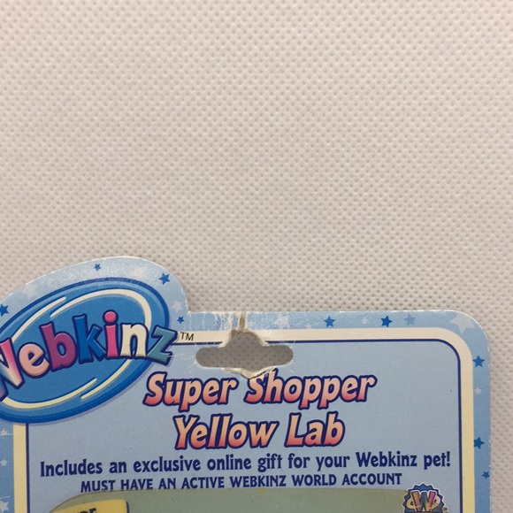 Webkinz Super Shopper Yellow Lab Figurine Ganz Toy - Picture 3 of 8